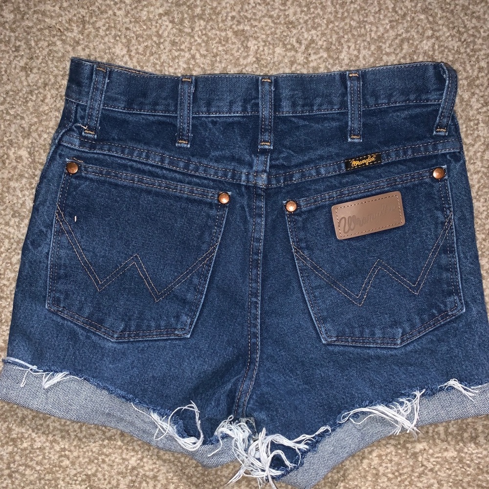 wrangler jean shorts size 27